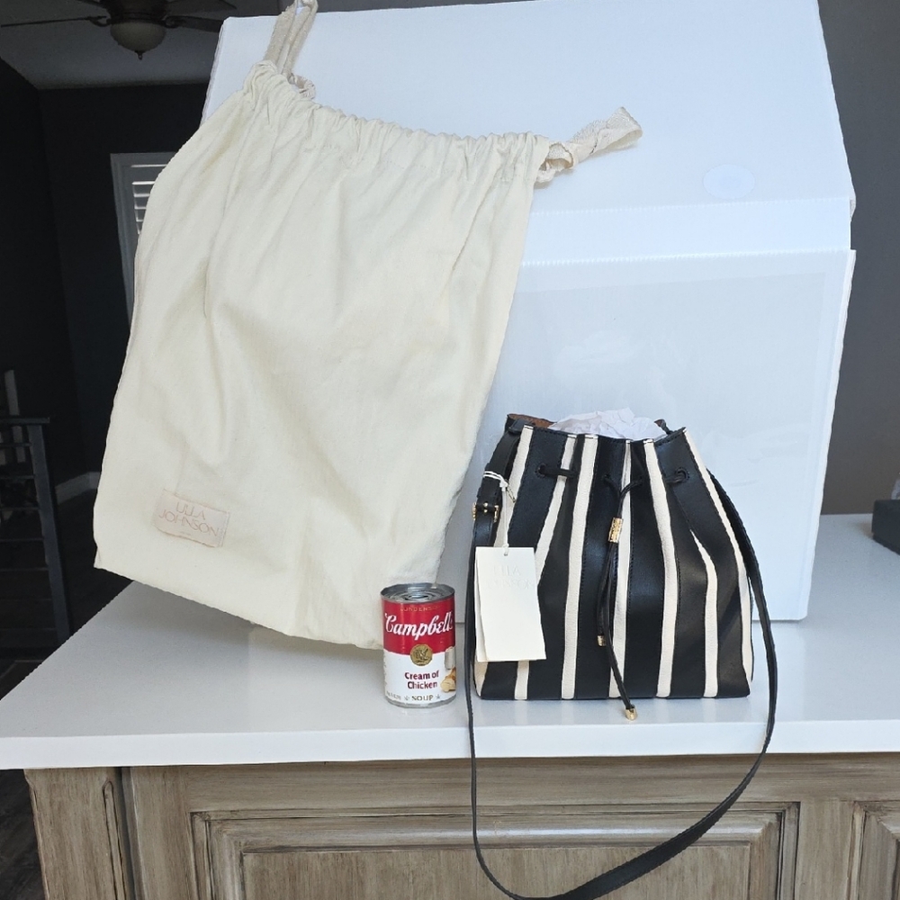 NWT Ulla Johnson Leather Alma Everday Bucket Bag Noir Stripe Purse - Picture 2 of 16